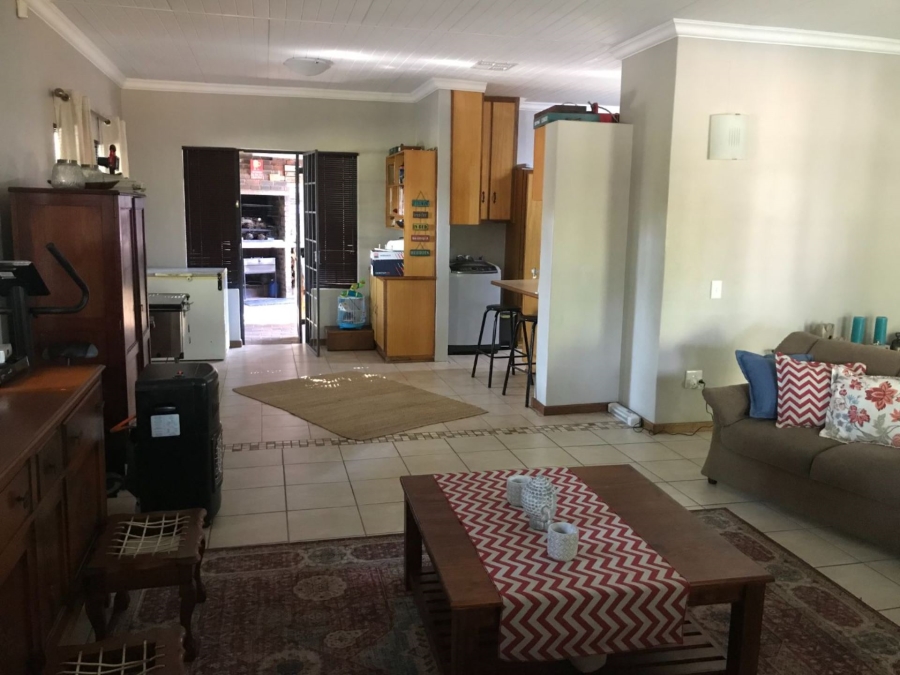 4 Bedroom Property for Sale in Die Rand Northern Cape